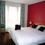 Golf De Mont Griffon Hotel 3*