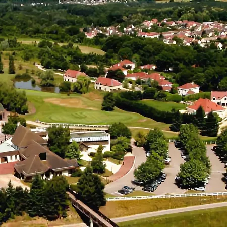 Отель Golf De Mont Griffon 3*