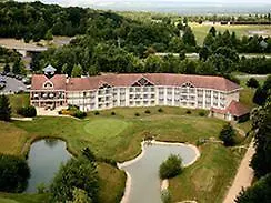 Otel Golf De Mont Griffon 3*